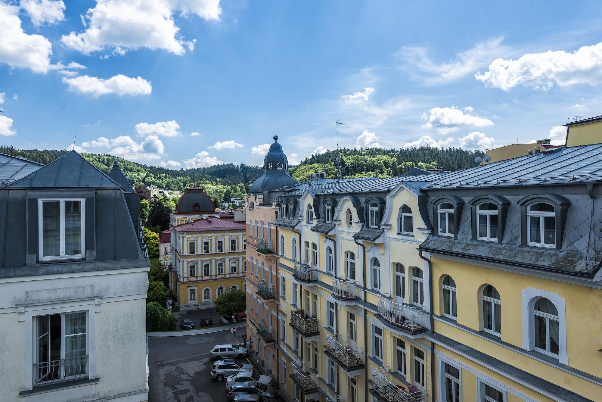 Residence Romanza Marianske Lazne Luaran gambar
