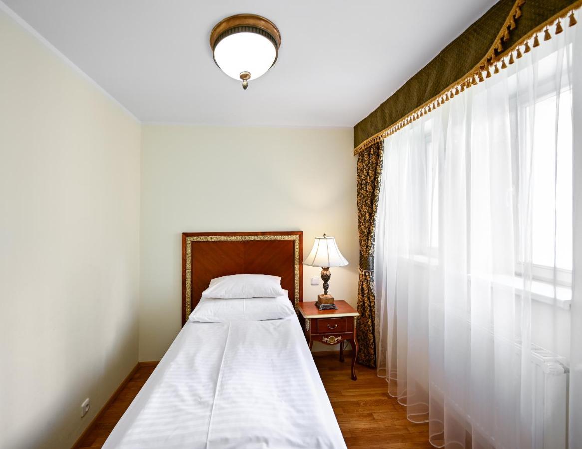Residence Romanza Marianske Lazne Luaran gambar