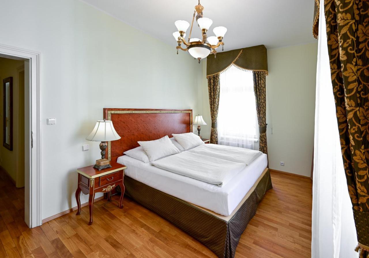 Residence Romanza Marianske Lazne Luaran gambar