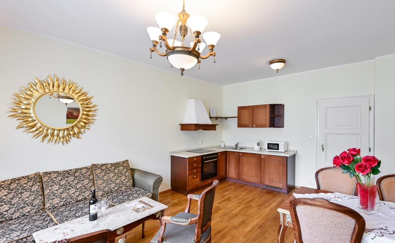 Residence Romanza Marianske Lazne Luaran gambar